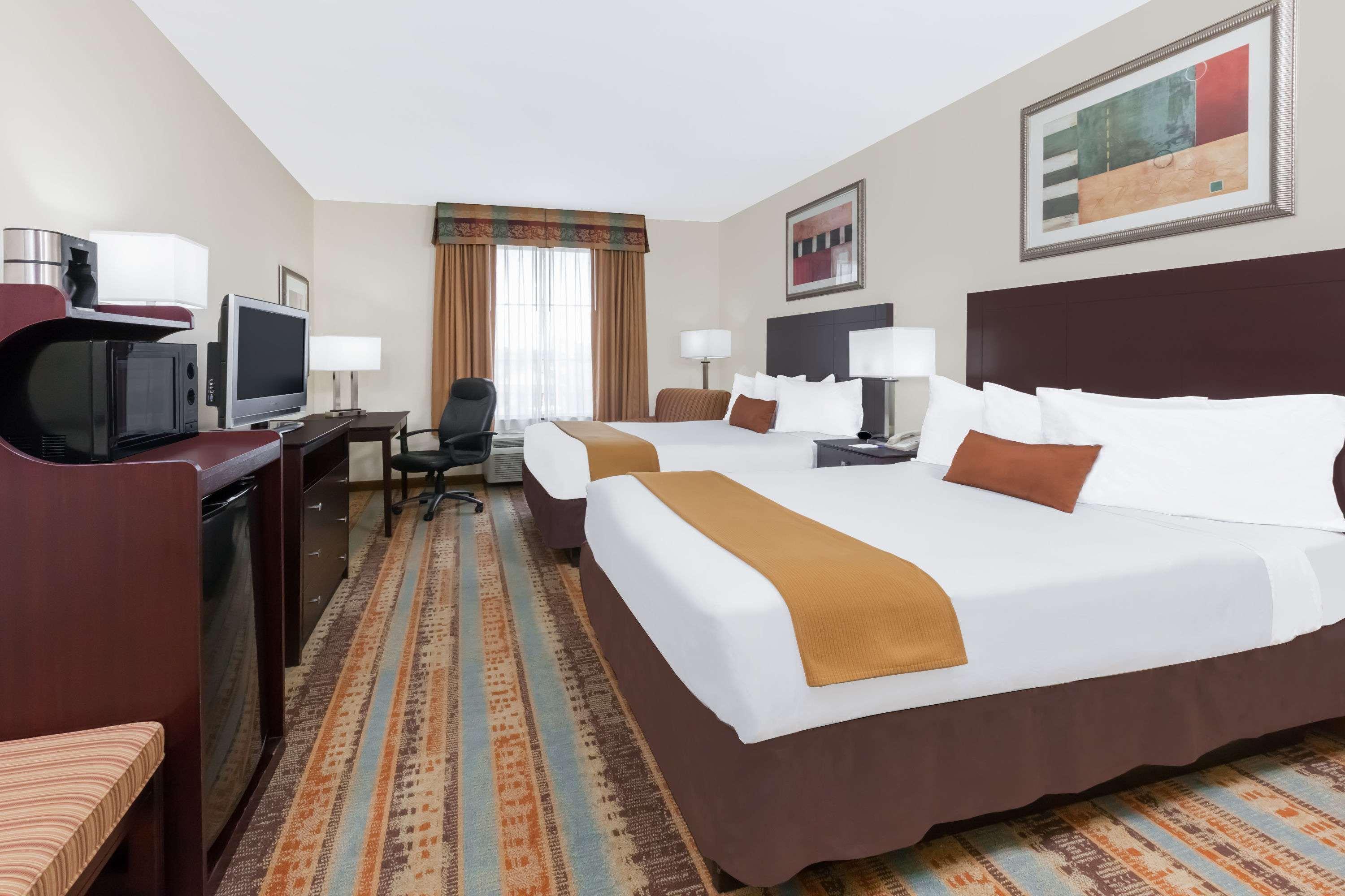 Baymont By Wyndham Henderson Hotel Bagian luar foto